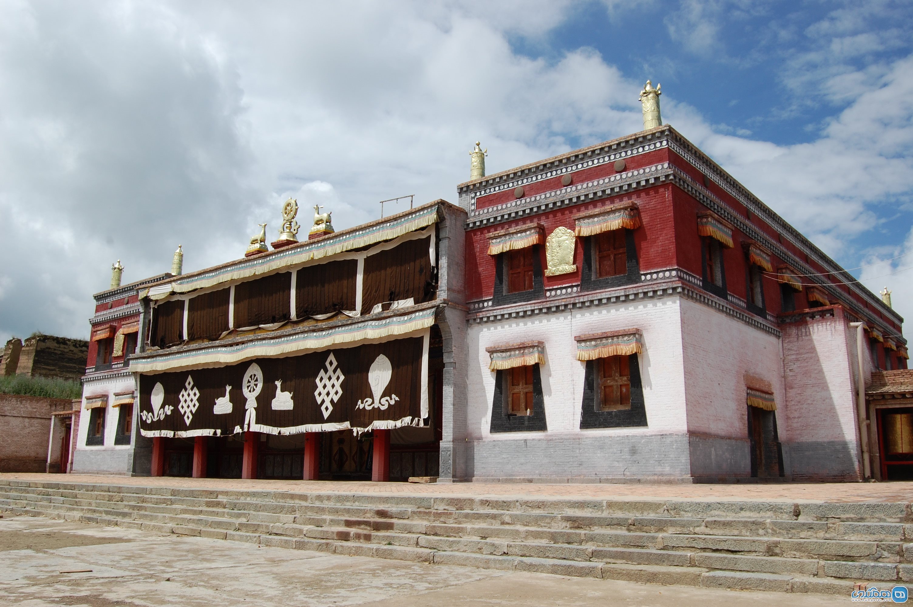 عبادتگاه دچه لهامو - Deche Lhamo