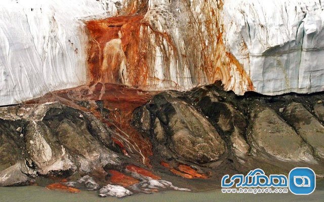 آبشار های خون Blood Falls در آنتارکتیکا