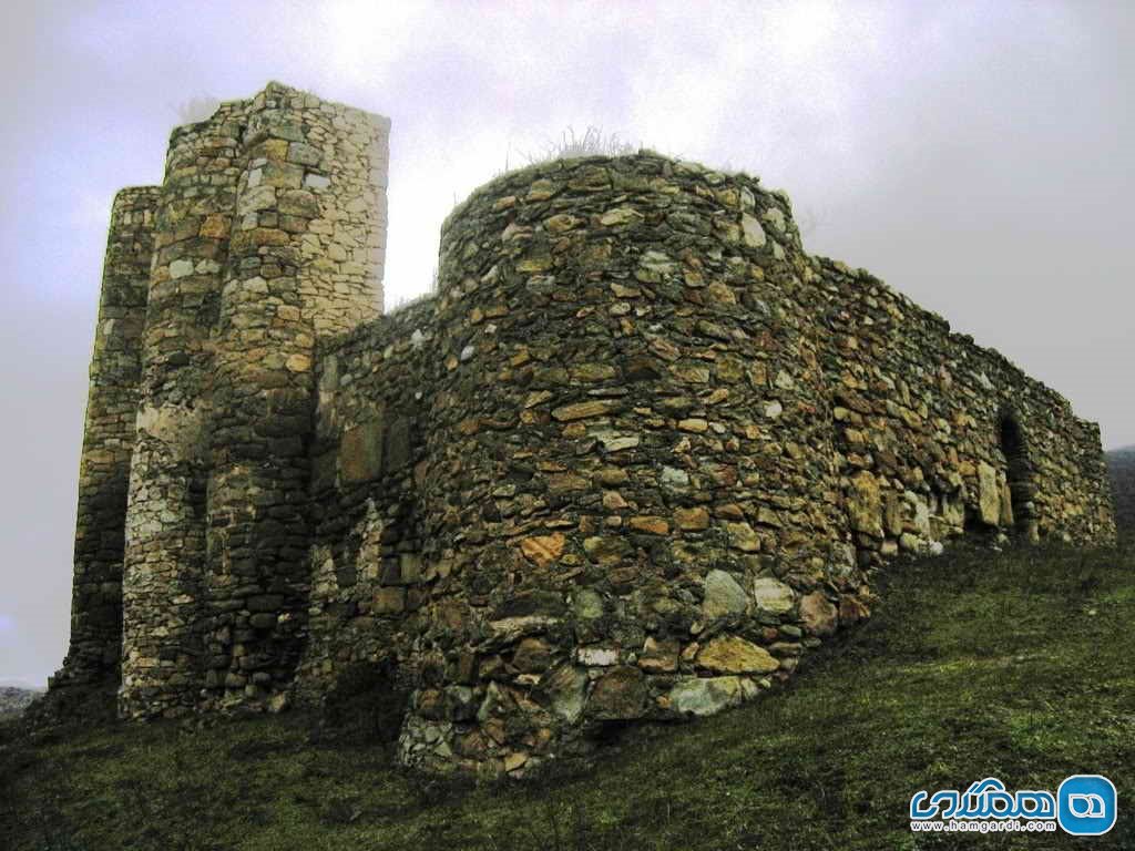 قلعه باستانی Horom