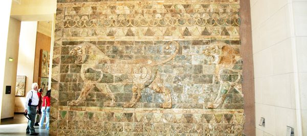 آثار باستانی ایران در موزه های خارج 2