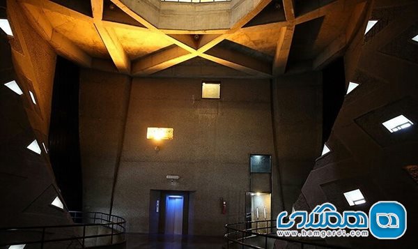 برج آزادی در تهران 3