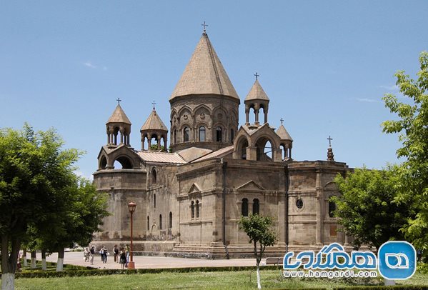 کلیسای جامع اچمیادزین (Holy Echmiadzin)
