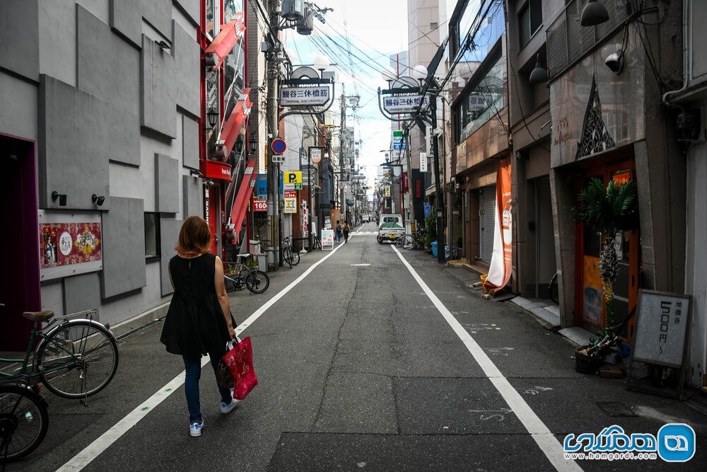 سطل آشغال در خیابان های ژاپن کم است