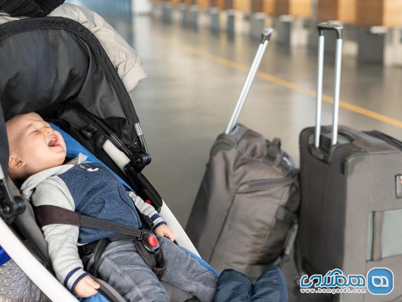 سفر با نوزادان: چه چیزهایی با خود در سفر همراه داشته باشیم؟
