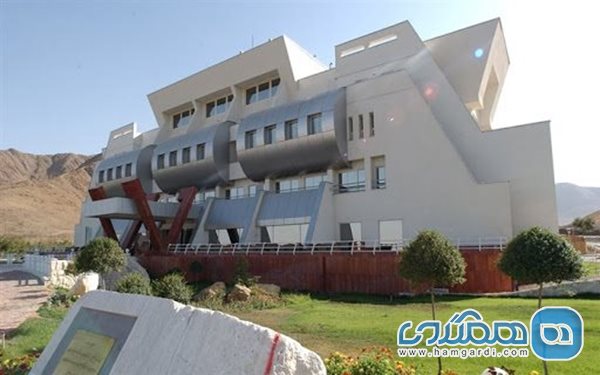 کاهش سطح اشغال هتل های استان مرکزی 2