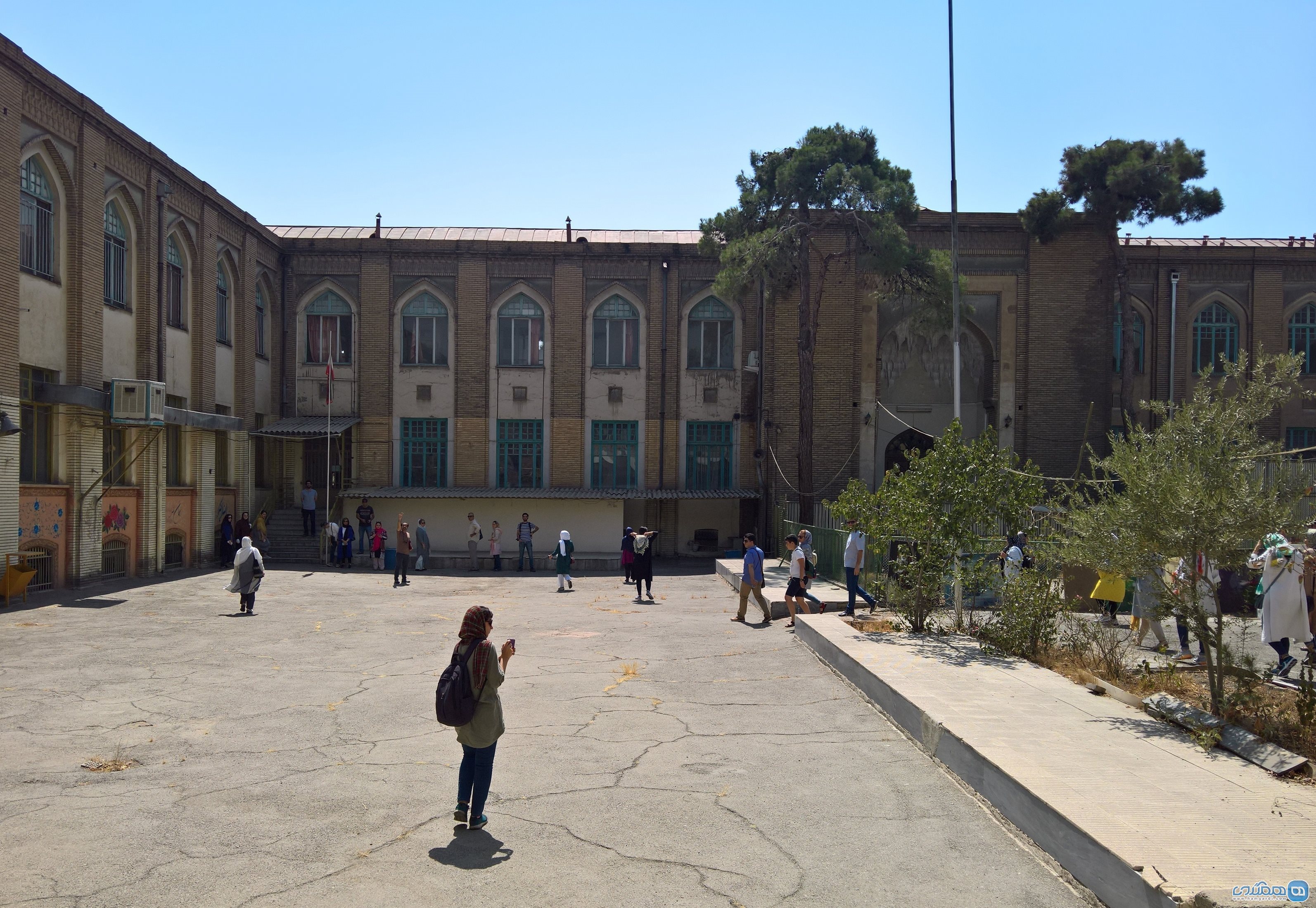 مدرسه ژاندارک؛ سرآغاز مدرسه دخترانه در ایران