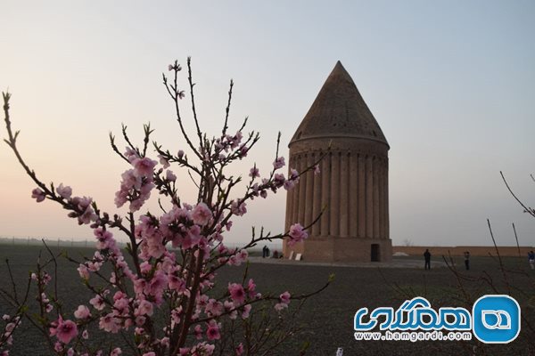 معماری برج رادکان مشهد