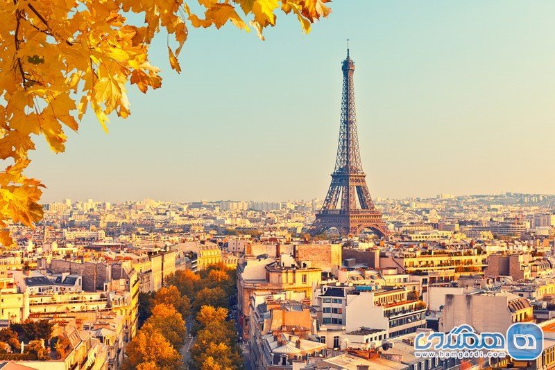 برج ایفل در پاریس: "آهن پاره زنگ زده"