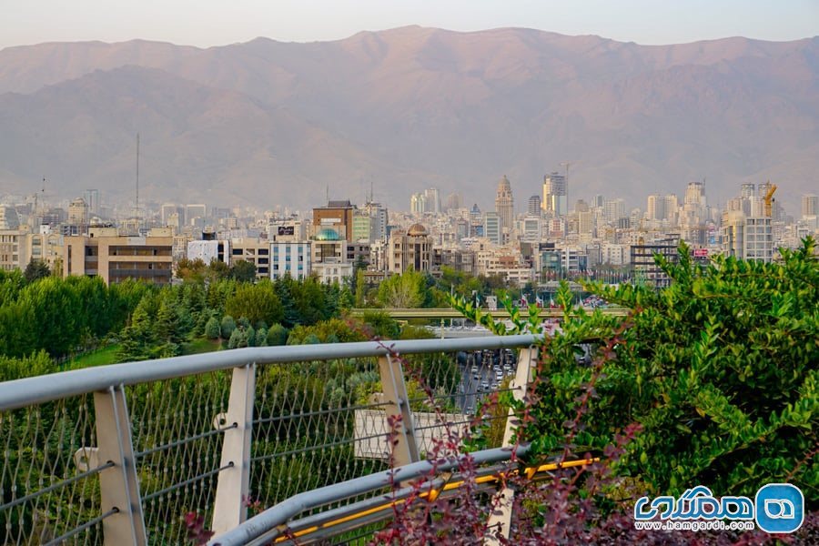 پل طبیعت: ایده آل برای تماشای غروب تهران