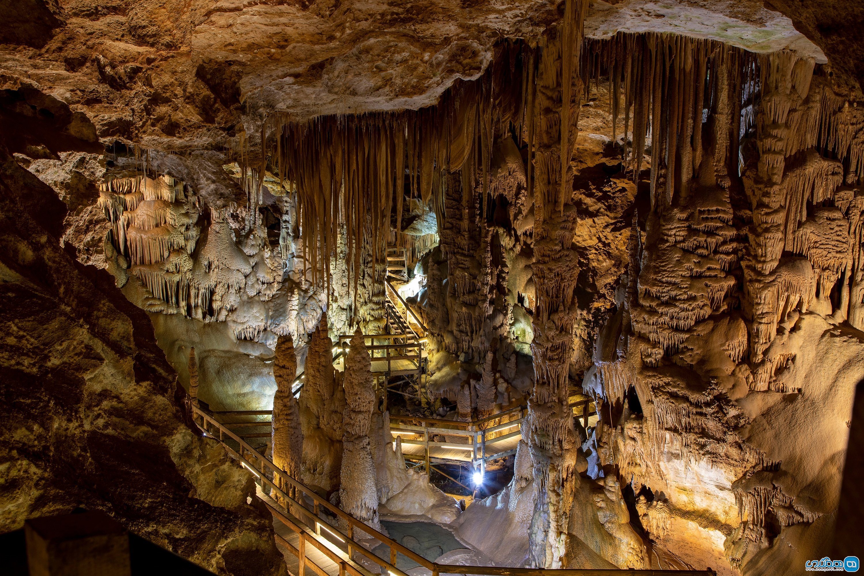 غار کاراکا Karaca Cave