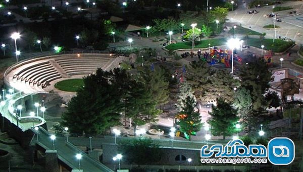 پارک های مشهد در شب