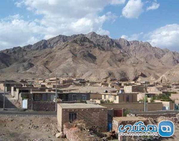 یکی از روستاهای زیبای کویری ایران که در نزدیکی دامغان واقع شده است