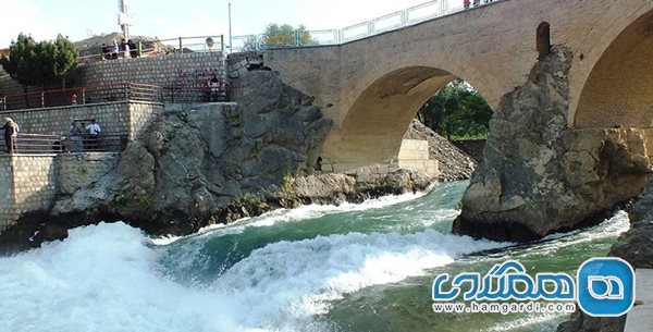 پل زمان خان از زیباترین پل های ساخته شده روی زاینده رود است