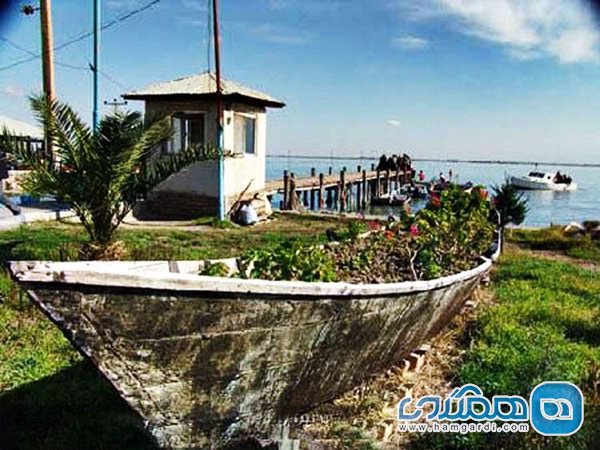 طرح طبیعت گردی جزیره آشوراده در راستای توسعه گردشگری استان گلستان اجرا می شود
