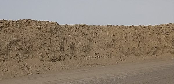 تخریب کامل بخشهایی از تپه گردی سیستان و بلوچستان به بهانه جاده کشی