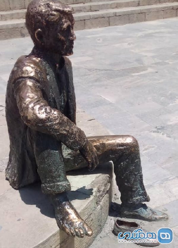 عاقبت لنگه کفش مجسمه پرویز تناولی چه می شود؟