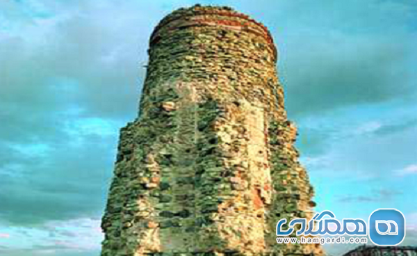 میل پاراچین یکی از جاذبه های تاریخی استان قزوین است