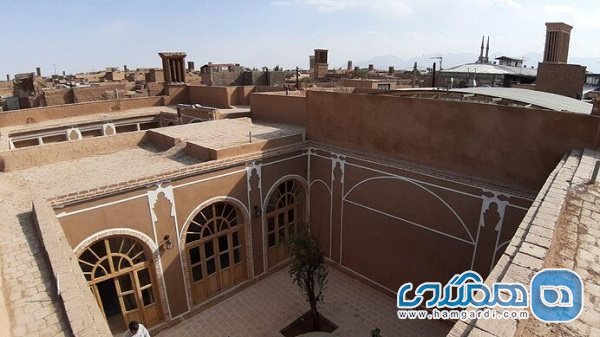 رونق گردشگری ادبی با گره خوردن جامعه فرهنگ و ادب با بخش گردشگری ممکن می شود