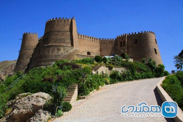 گسترش پوشش شبکه اینترنت در قلعه تاریخی فلک الافلاک