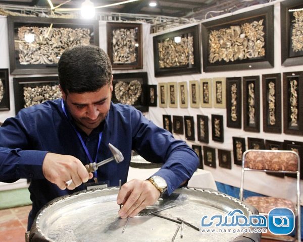 اعتبار بیمه هنرمندان صنایع دستی در سال 1401 تامین شده است