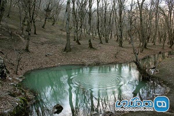 چشمه لال یکی از جاذبه های طبیعی استان گلستان است