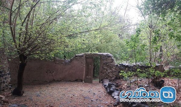 روستای هنجن یکی از روستاهای دیدنی استان اصفهان است