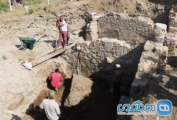 کشف بقایای به جای مانده از ظروف سفالین رومی در یکی از شهرهای باستانی ترکیه