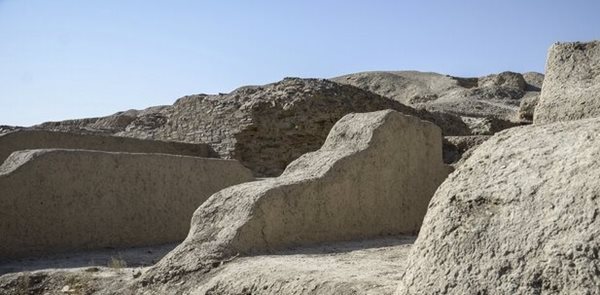 بسیاری از محوطه های باستانی اصفهان در جریان توسعه شهری آن در حال از بین رفتن هستند