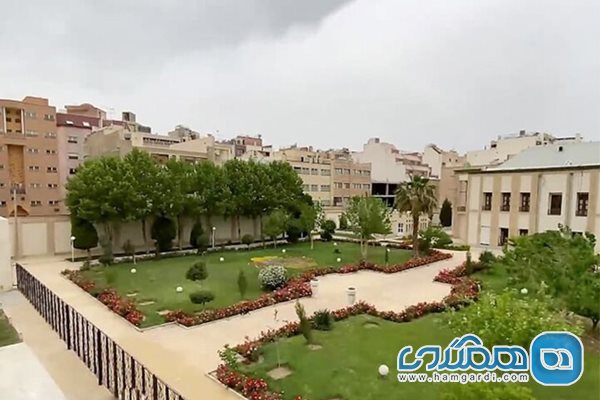 باغ زرشک اصفهان
