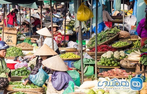 بازار دونگ خوان یکی از بازارهای معروف هانوی به شمار می رود