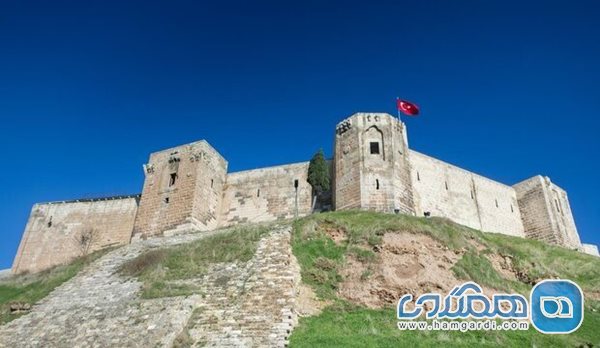 قلعه تاریخی غازیان تپه پس از زلزله شدید ترکیه ویران شد