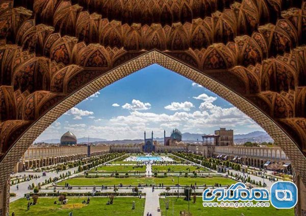 پایش گنبد مسجد جامع عباسی و میدان نقش جهان با همکاری یکی از دانشگاه های ایتالیا