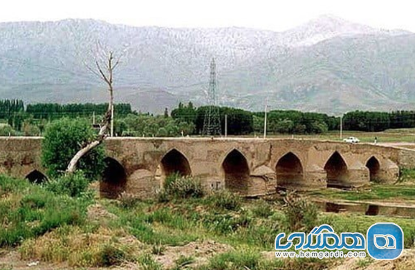 پل دوآب یکی از پل های دیدنی استان مرکزی به شمار می رود