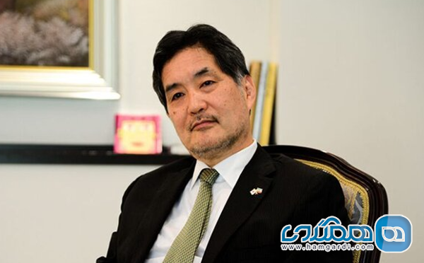 بازدید سفیر ژاپن از کوره سفالگری کوبه ای و محل ساخت و تولید سفالینه های زرین فام ایرانی