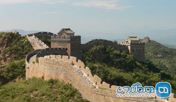 بخشی از دیوار چین به شدت آسیب دیده و تخریب شده است