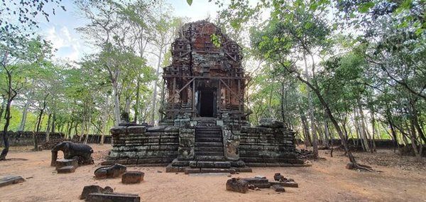 معبد «Koh Ker» (کامبوج)