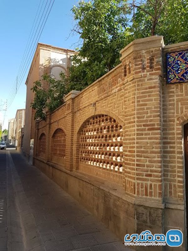 دسترسی به خانه تاریخی حیدرزاده
