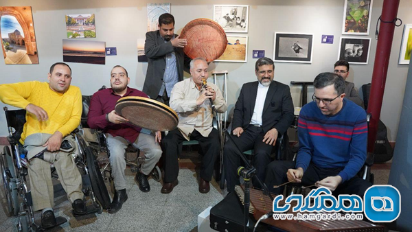 بازدید وزیر فرهنگ و ارشاد اسلامی از نمایشگاه آثار هنرمندان در جشنواره بین المللی همام 2