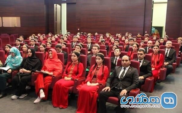 همایش مشترک بانوان هنرمند ایران و ترکمنستان در عشق آباد برگزار شد