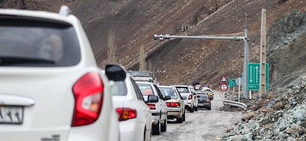 یک طرفه شدن آزادراه تهران شمال و جاده کرج چالوس به سمت مازندران