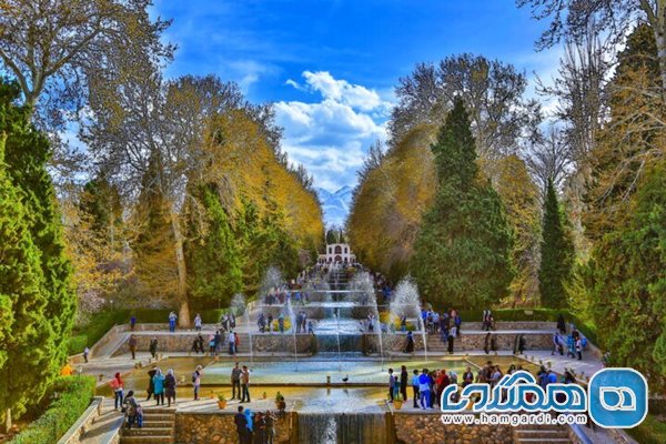 نگاهی کوتاه به باغهای تاریخی کرمان