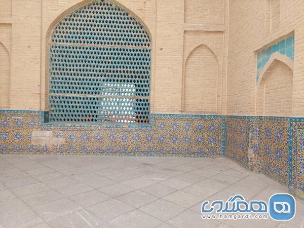 نگاهی کوتاه به وضعیت مسجد سلطانی بروجرد 11
