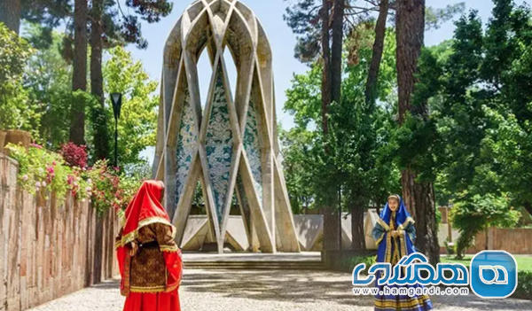 آرامگاه خیام