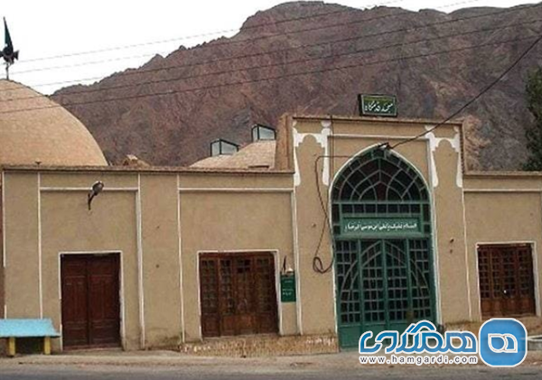 بنای قدمگاه امام رضا واقع در روستای اسلامیه شهرستان تفت مرمت می شود