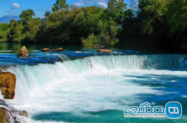 آبشار و رودخانه ماناوگات؛ طبیعت رویایی در دل آنتالیا