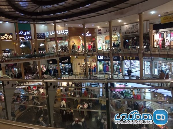 مرکز خرید رشدیه؛ مرکز خریدی با معماری متفاوت در شهر تبریز