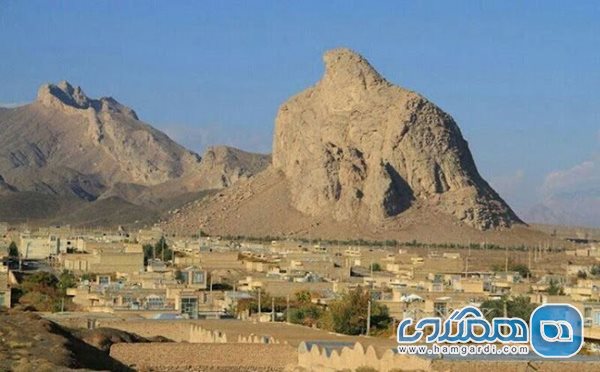 کوه عقاب تفت