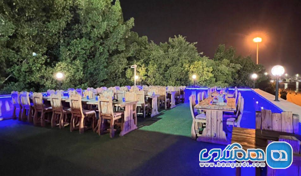 کافه دیاکو: ساحلی ۲۴ ساعته با موسیقی زنده و ویوی بی نظیر