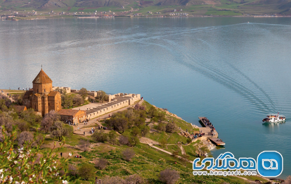 تور وان از مشهد تابستان 1404: لحظه هایی پر از خاطره و زیبایی