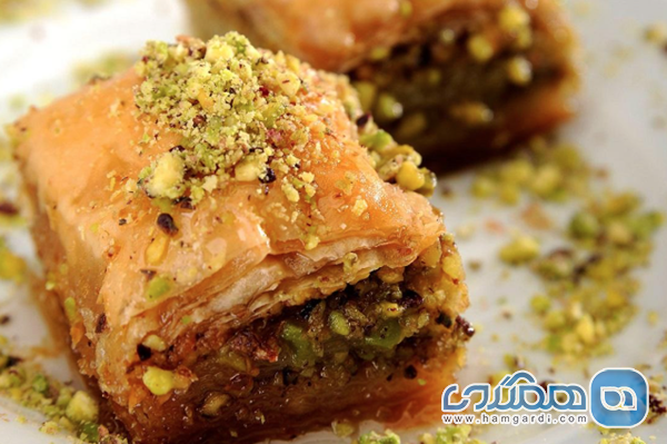 فطیر و باقلوای اردبیلی